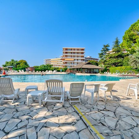 Superbe 2 Pieces Clim Et Parking Apartment Ница Екстериор снимка